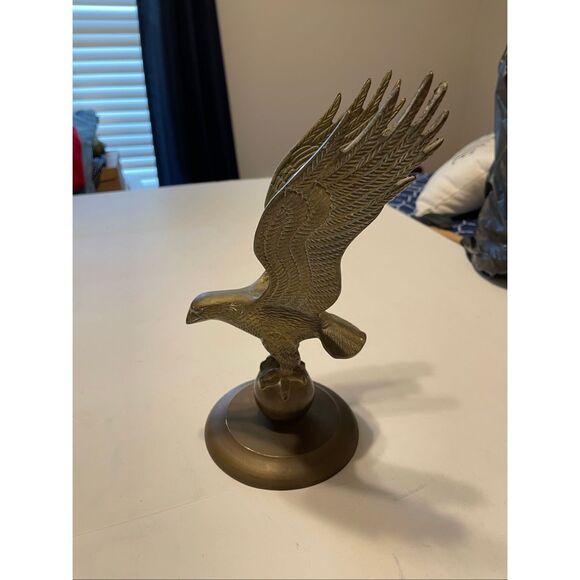 Vintage‎ Brass American Eagle On Globe Earth Ball Statue Art Sculpture Figurine - Picture 8 of 11